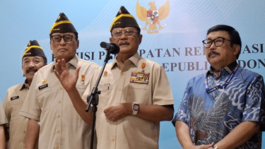 Kapolri periode 2001-2005 Jenderal Pol (Purn) Da’i Bachtiar