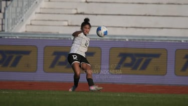 Bek Timnas putri Indonesia, Zahra Muzdalifah