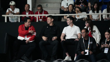 Erick Thohir dan Verrell Bramasta.