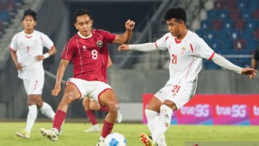 Timnas Indonesia U-22 vs Myanmar U-22, 5. Bobroknya Timnas Indonesia U-22: Sudah Liga Diliburkan, Bolos FIFA Matchday, Semifinal SEA Games Saja Tak Tergapai, 4. Mengerikan, Suporter India Ngamuk karena Lionel Messi Cuma Datang 20 Menit, 3. Pundit Vietnam Bongkar Fakta di Balik Hancurnya Timnas Indonesia U-22 di SEA Games 2025, 2. Sedang Berlangsung! Jadwal TV dan Link Live Streaming Semifinal SEA Games 2025 Timnas Indonesia vs Vietnam, 1. Terpopuler: Pengakuan Indra Sjafri Usai Timnas Indonesia Gagal Total, Timnas Indonesia Kena Kutukan Anak Shin-tae Yong?