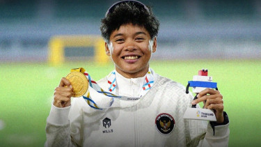 Atlet atletik Dina Aulia sabet medali emas SEA Games 2025