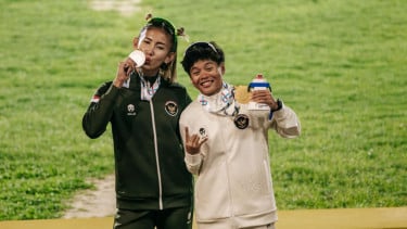 Maria Londa dan Dina Aulia