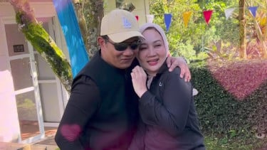 Ridwan Kamil saat bersama dengan Atalia Praratya, Ridwan Kamil Digugat Cerai, Begini Kata Kuasa Hukum Atalia, Ridwan Kamil saat bersama dengan Atalia Praratya, Blak-blakan Soal Perselingkuhan, Davina Karamoy: Aku Pikir Semua Orang Pernah..., Atalia Praratya Gugat Cerai Ridwan Kamil, Lisa Mariana: Keputusan Terbaik, Digugat Cerai Atalia Praratya, Kuasa Hukum Ridwan Kamil Angkat Bicara