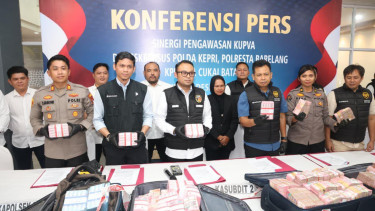 Konpers penyelundupan uang tunai lintas negara