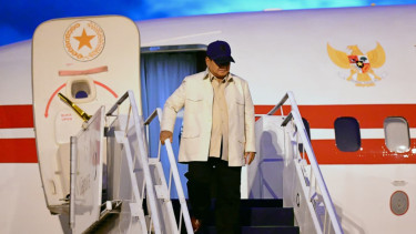 Presiden RI Prabowo Subianto tiba di Bandara Internasional Minangkabau 