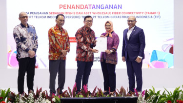 Akta pemisahan PT Telkom Infrastruktur Indonesia (InfraNexia) dari Telkom.