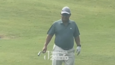 Tangkapan layar diduga Kepala BGN, Dadan Hindayana Main Golf 