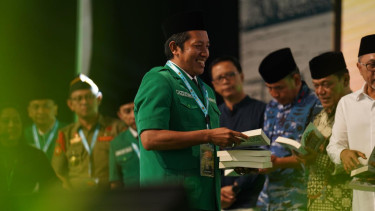 Ketum GP Ansor, Addin