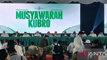 Kegiatan Forum Musyawarah Kubro di Pondok Pesantren Lirboyo Kediri, Jawa Timur