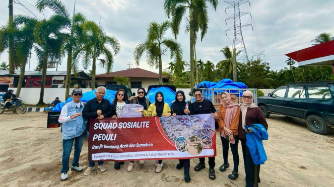 Novi Rizki dan Squad Sosialite peduli
