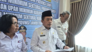 Gubernur Jambi Al Haris