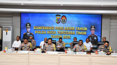 Konferensi pers akhir tahun Polda NTT tahun 2026