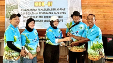 BTN dan Yayasan KEHATI, Penanaman mangrove 