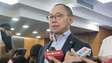 Wakil Ketua MPR RI sekaligus Wakil Ketua Umum PAN, Eddy Soeparno di Kompleks Parlemen, Senayan, Jakarta Pusat 
