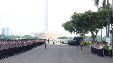 Personel pengamanan demo buruh di Monas