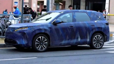 BYD Yuan Max