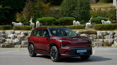 Mobil Kia Facelift EV5