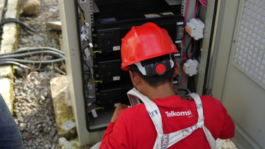 Telkomsel.