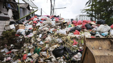 Ilustrasi Sampah di Tangerang Selatan