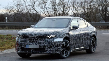 Mobil Baru BMW iX4