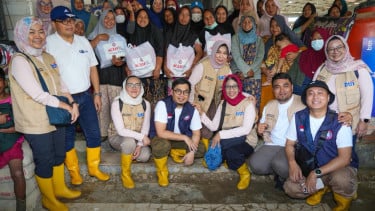 Srikandi BTN salurkan bantuan bencana di Aceh Tamiang.