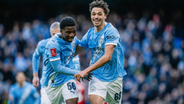 Manchester City Hancurkan Exeter City 10-1