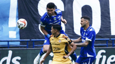 Duel Persib Bandung vs Persija Jakarta