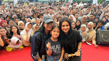 Penonton dan cast film Alas Roban.