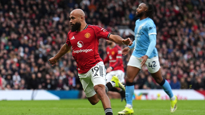 Bryan Mbeumo cetak gol untuk MU ke gawang City