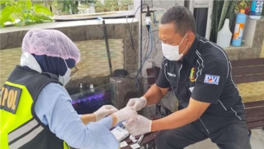 Tim DVI Polda Jabar ambil sampel DNA Keluarga Pramugari Pesawat ATR
