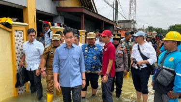 Wakil Presiden Republik Indonesia, Gibran Rakabuming Raka (depan)