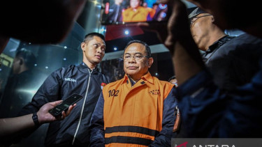 Bupati Pati Sudewo Ditahan KPK