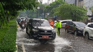 Personel gabungan Polda Metro Jaya dikerahkan siaga banjir Jakarta