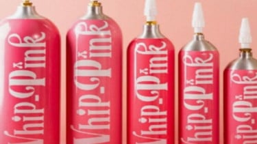 Gas tertawa atau nitrous oxide (NO2) disebut juga whip pink