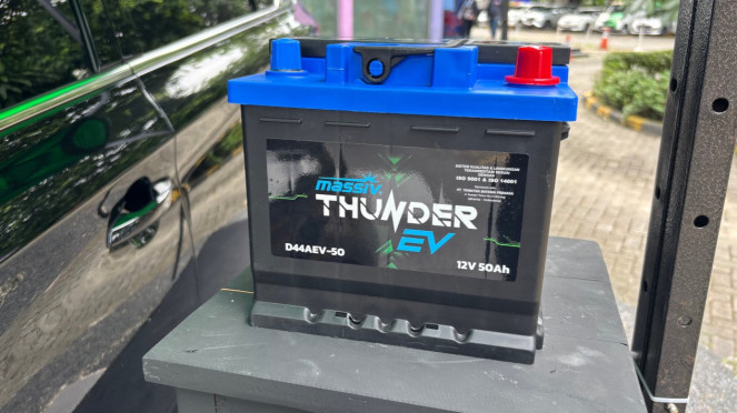 Aki mobil listrik Massiv Thunder EV