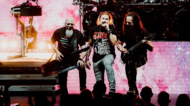 Dream Theater.