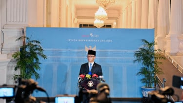 Menteri Luar Negeri (Menlu), Sugiono di Kompleks Istana Kepresidenan