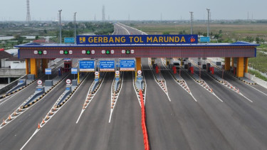 Gerbang Tol Marunda.