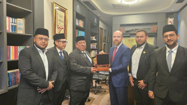 Presiden Pemuda Masjid Dunia Said Aldi menggelar silaturahmi dengan Necmeddin Bilal Erdogan