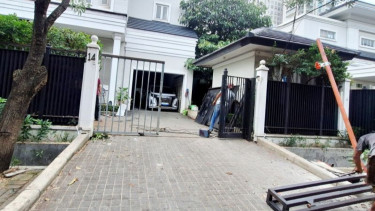 Kondisi rumah Jusuf Kalla pascakecelakaan tunggal oleh pengemudi mobil