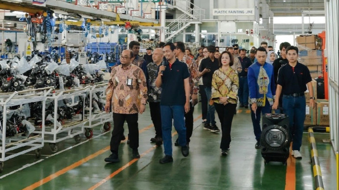 Produksi 1 juta unit motor TVS di Indonesia