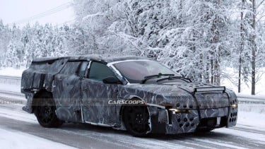 Mobil Ferrari Luce Terbaru