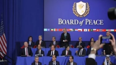 Presiden FIFA Gianni Infantino hadir dalam pertemuan Board of Peace di Washington DC