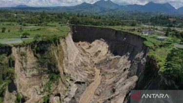 Kondisi longsoran tanah raksasa di Desa Pondok Balik, Kabupaten Aceh Tengah