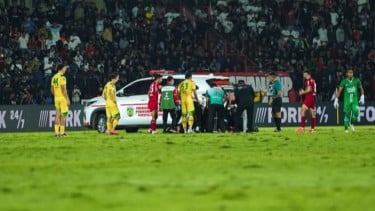 Pemain Persija, Rahmat Hidayat kolaps