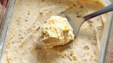 Ilustrasi Greek yoghurt dan ubi cilembu