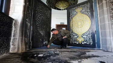 Masjid Abu Bakar di Tepi Barat dibakar pemukim Israel