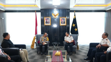 Kapolda Sumsel Irjen Sandi Nugroho melakukan pertemuan dengan Ditjen Pas Sumsel
