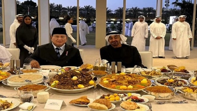 Presiden Prabowo Subianto buka puasa bersama Presiden UAE Mohammed bin Zayed Al Nahyan (MBZ)