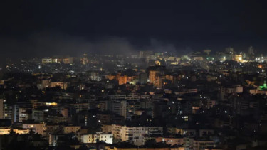 Israel Bom Beirut, Lebanon